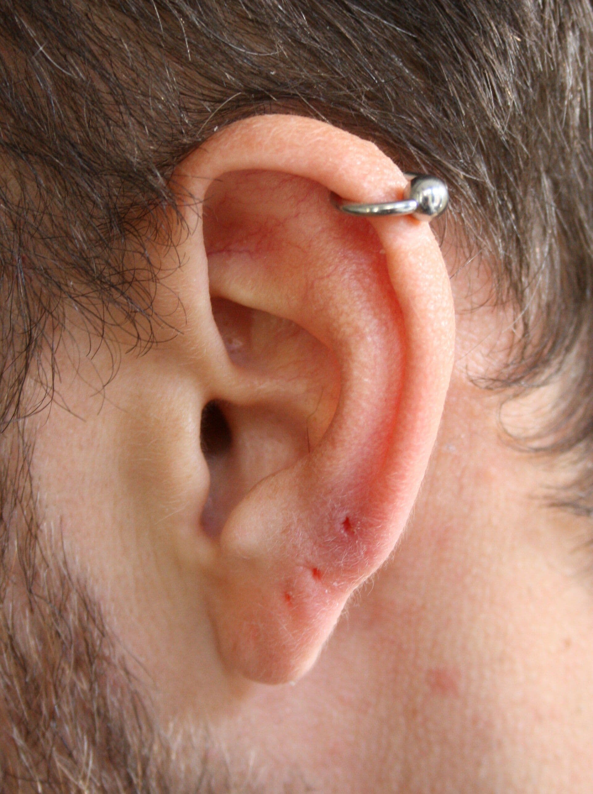 Helix oorpiercing